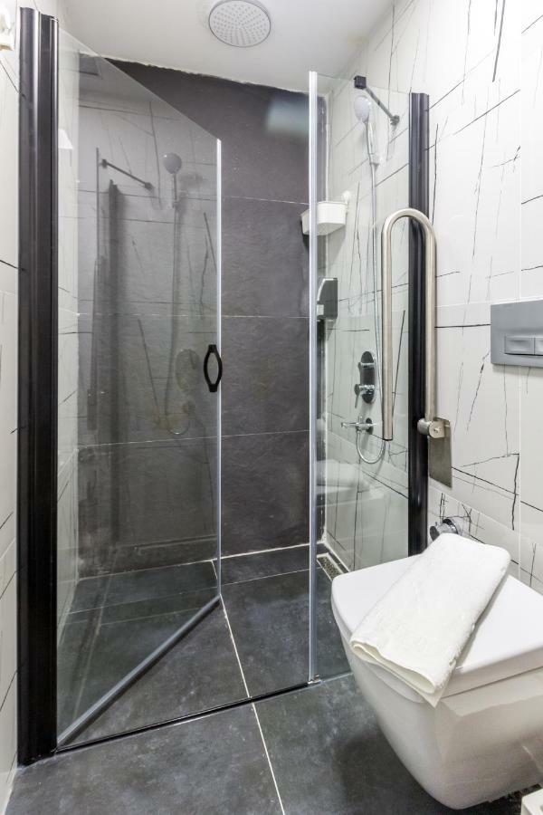 Aspendos Extra Aparthotel Antalya Exteriör bild
